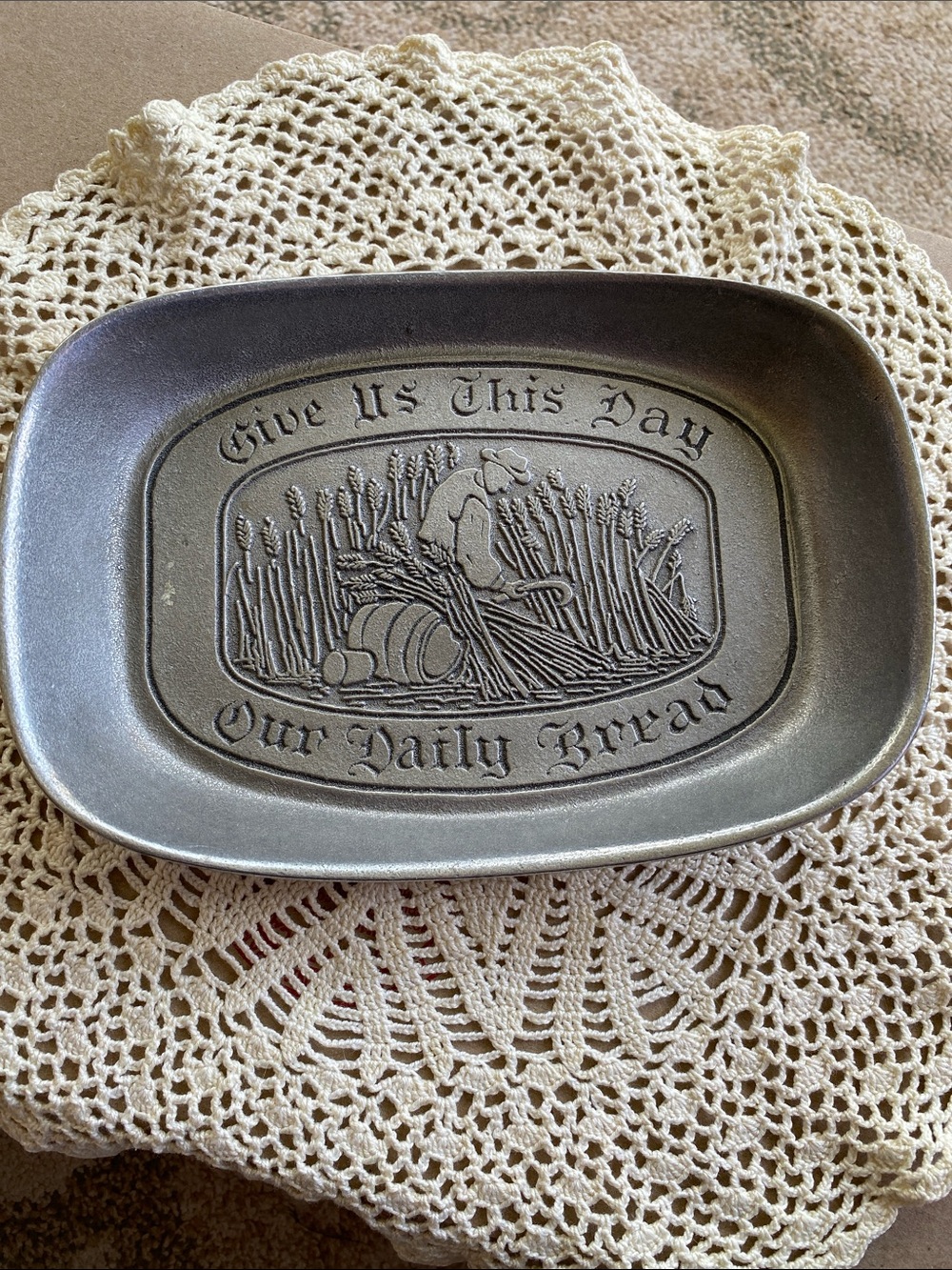 Vintage Wilton Armetale Bread Tray. Pewter look.